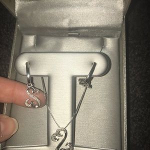 Zales Rhythm Heart Collection